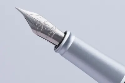 Bloc Plume Aero silver matte steel