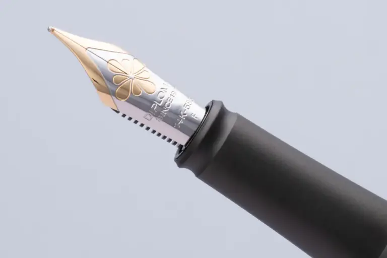 Bloc Plume Aero noir mat 14 ct