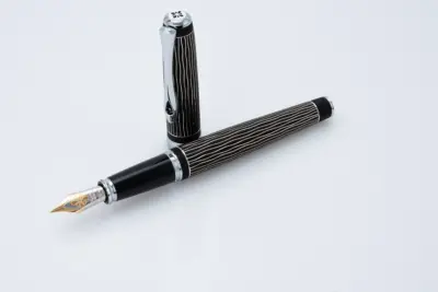 Excellence A+ Wave guilloche lapis 14 ct fountain pen