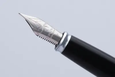 Excellence A+ chrome-plated steel pen block