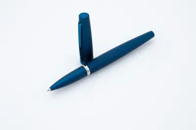 Engine-turned Viper rollerball
