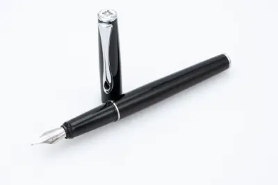 Esteem chrome lacquer fountain pen
