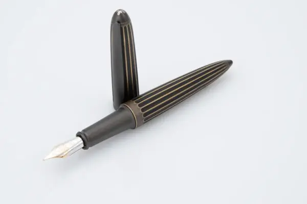 Aero Oxyd 14 ct fountain pen