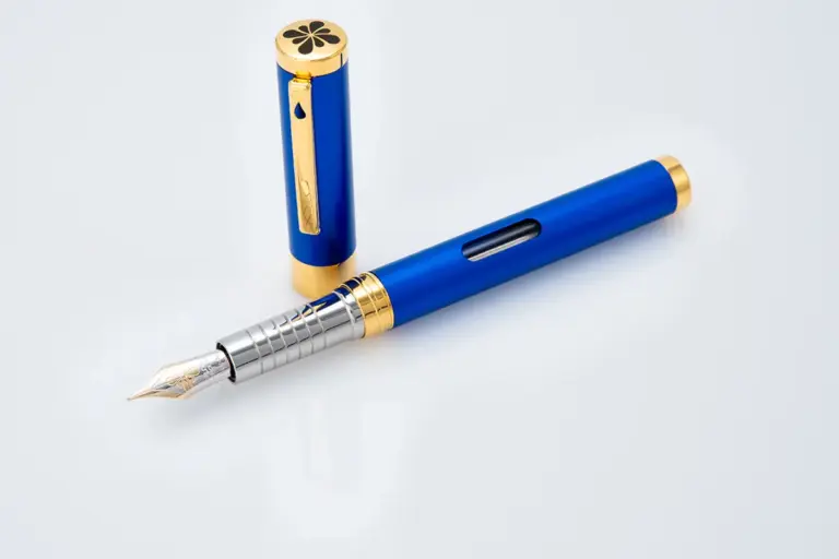 Nexus 14ct gold fountain pen
