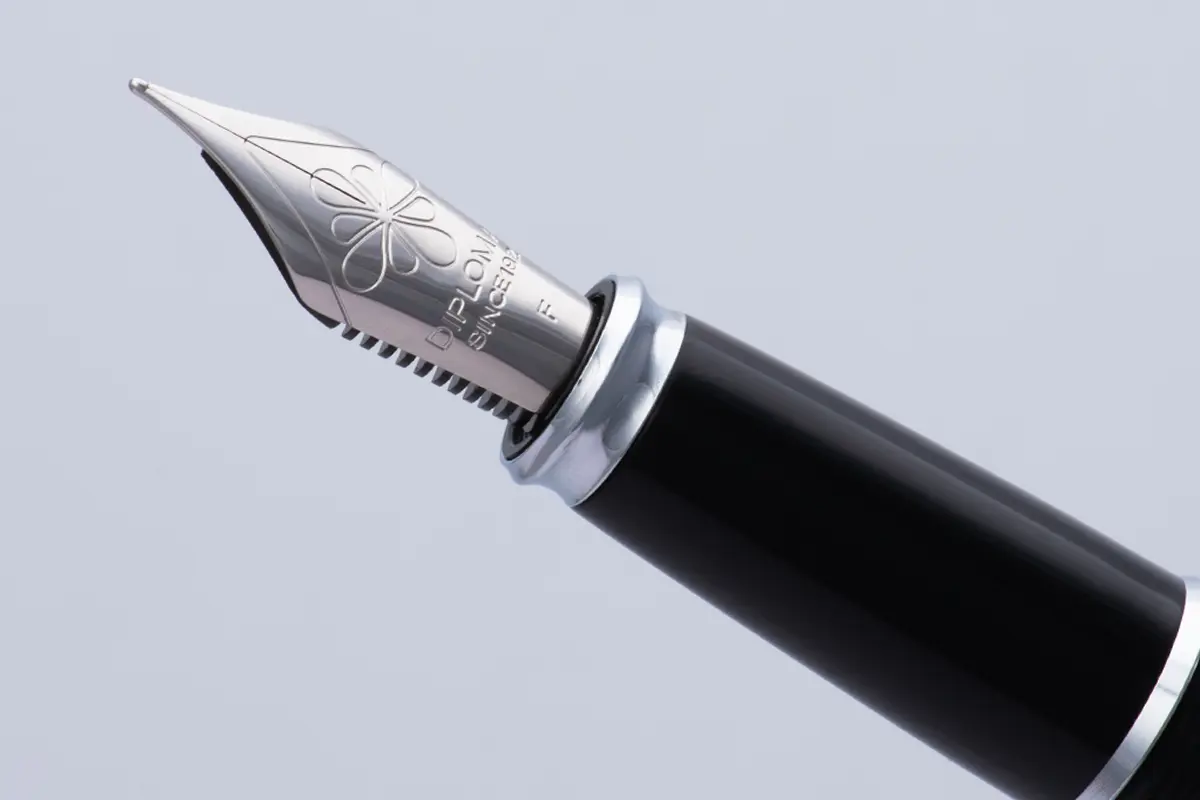 Stylo Plume Pen-UP En Inox - À Cartouches - Neuf Sans Emballage