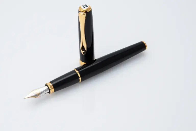 Excellence A2 14ct gold lacquer fountain pen