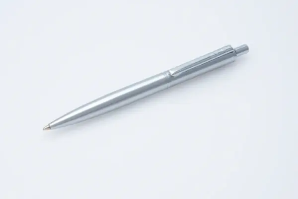 Stylo Bille rétracrable Equipement