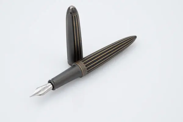 Aero Oxyd fountain pen