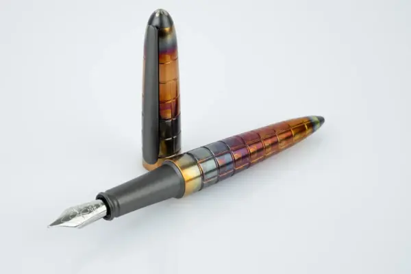 Stylo Plume Aero Rhomb Flame